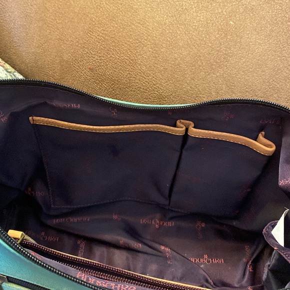 Anuschka Leather Bag Gently Used/Excellent Condition Adjustable Strap - Picture 15 of 16